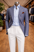 Conjunto 2 Piezas Spezzato Blazer de Rayas Azul Marino y Pantalón Blanco — Made in Italy